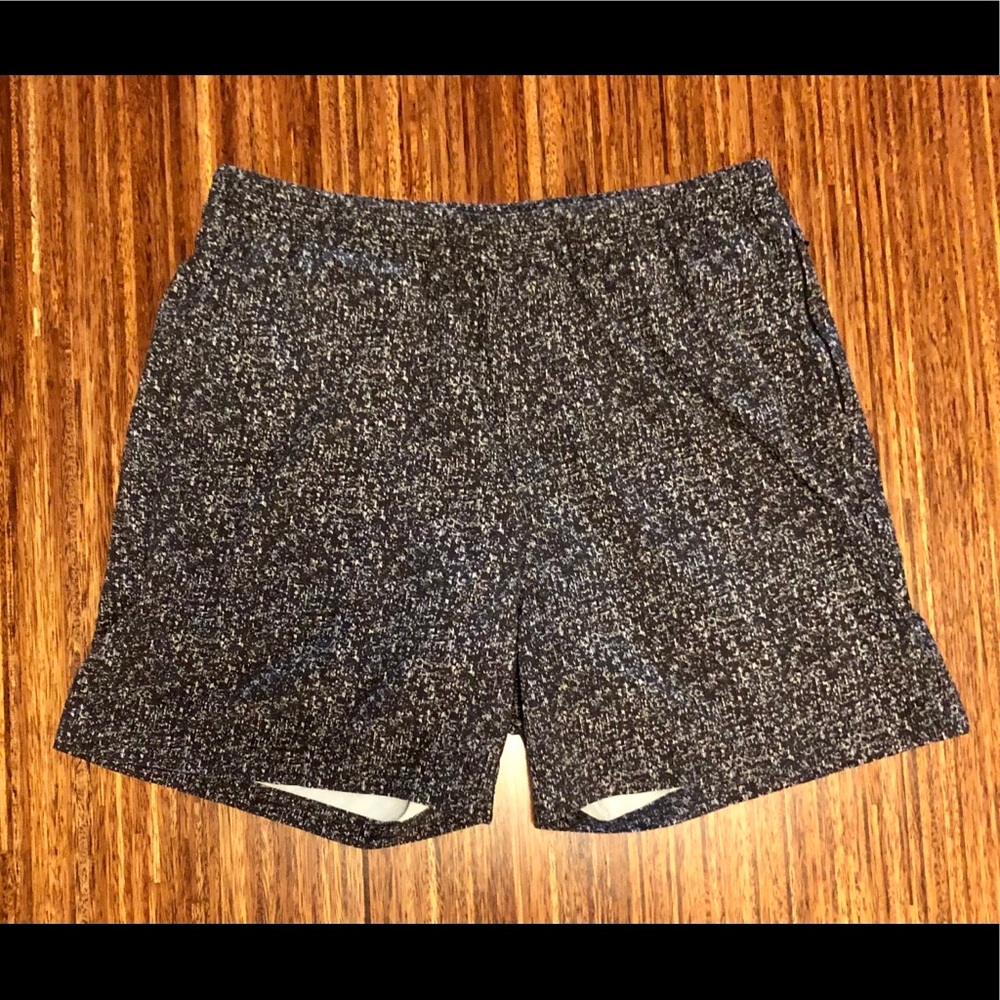 Outdoor Voices Lined Athletic Shorts Medium 5”